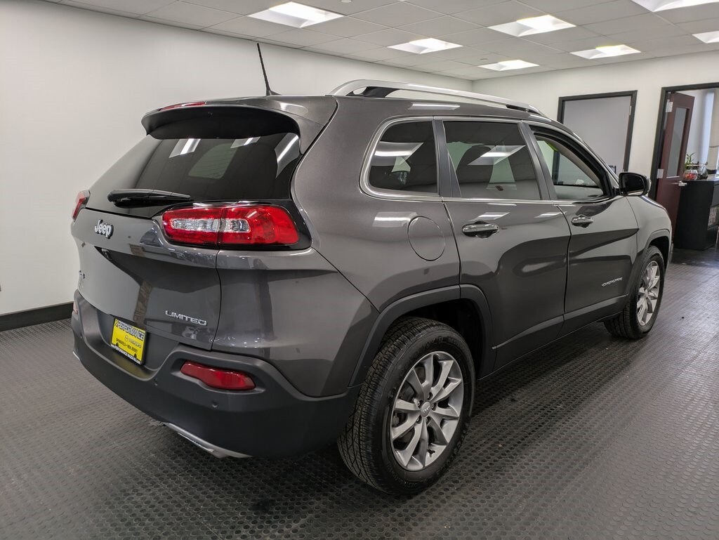 2018 Jeep Cherokee Limited photo 3