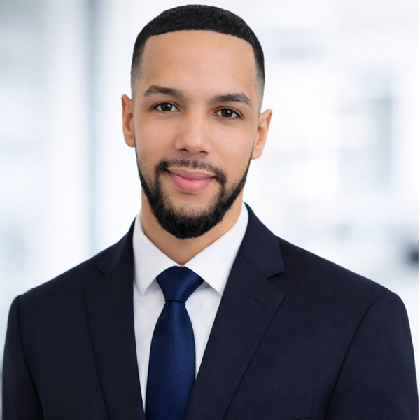 Staff member Herman Rivera from ID_d3e3252e26c3