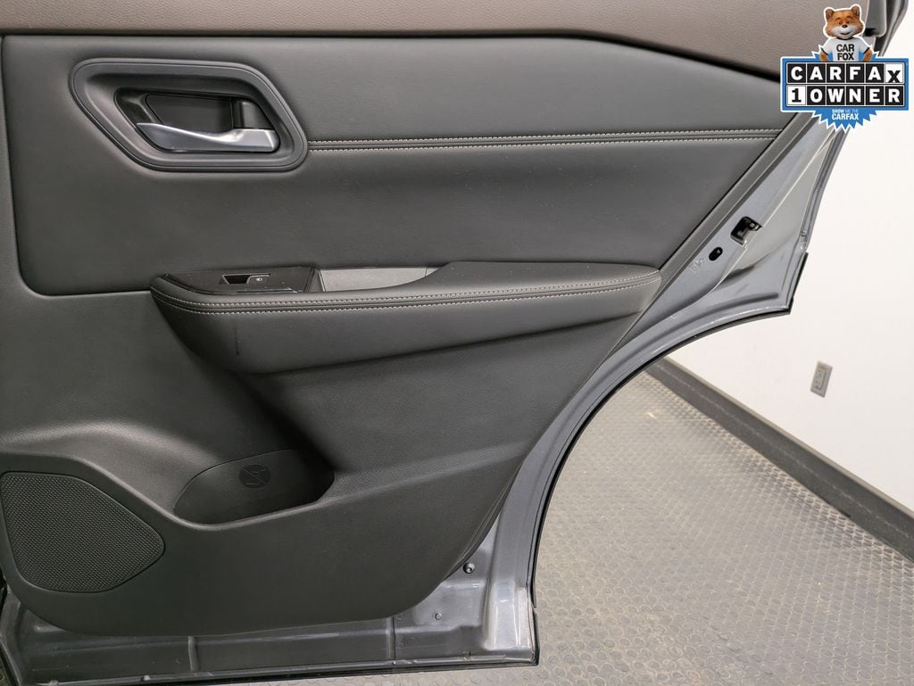 2023 Nissan Rogue SL - Photo 26