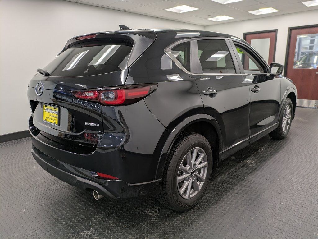Certified 2025 Mazda CX-5 2.5 S Preferred Package SUV