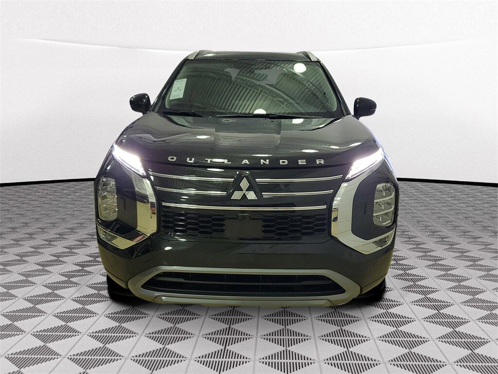 New 2025 Mitsubishi Outlander SEL SUV