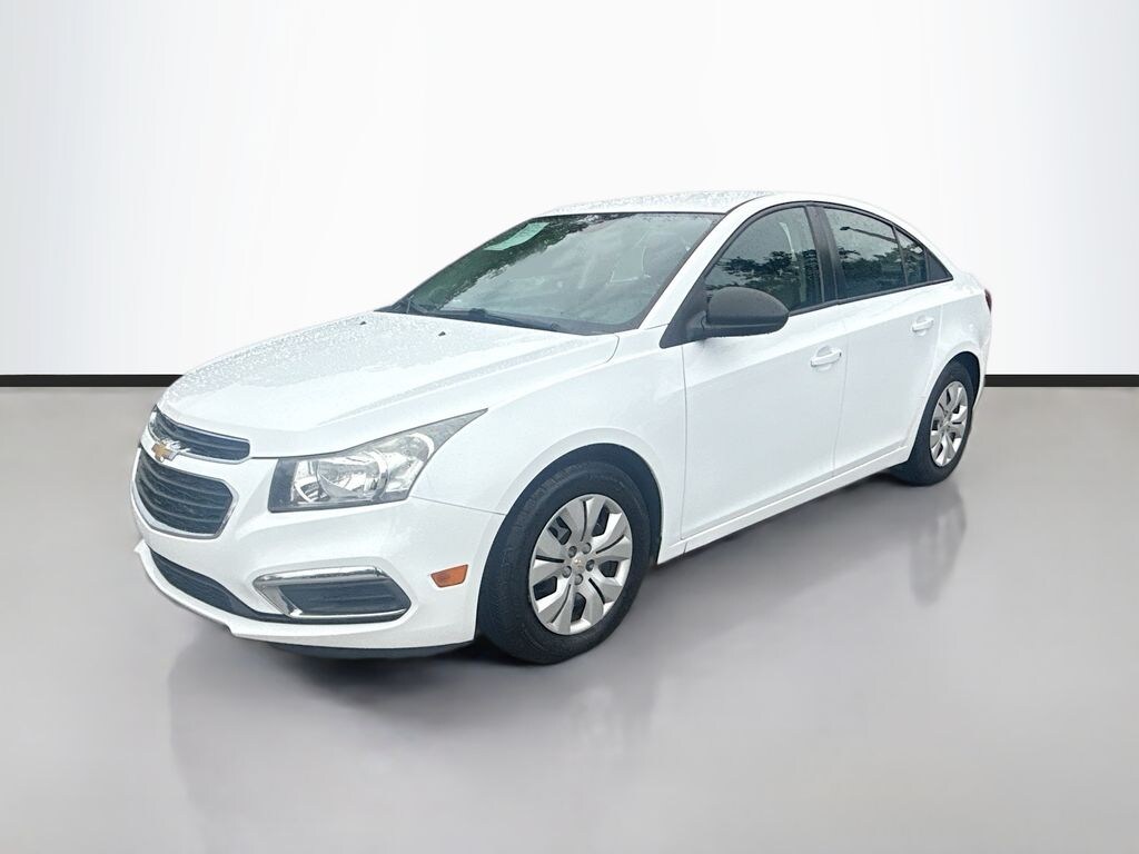 Used 2015 Chevrolet Cruze LS Manual Sedan