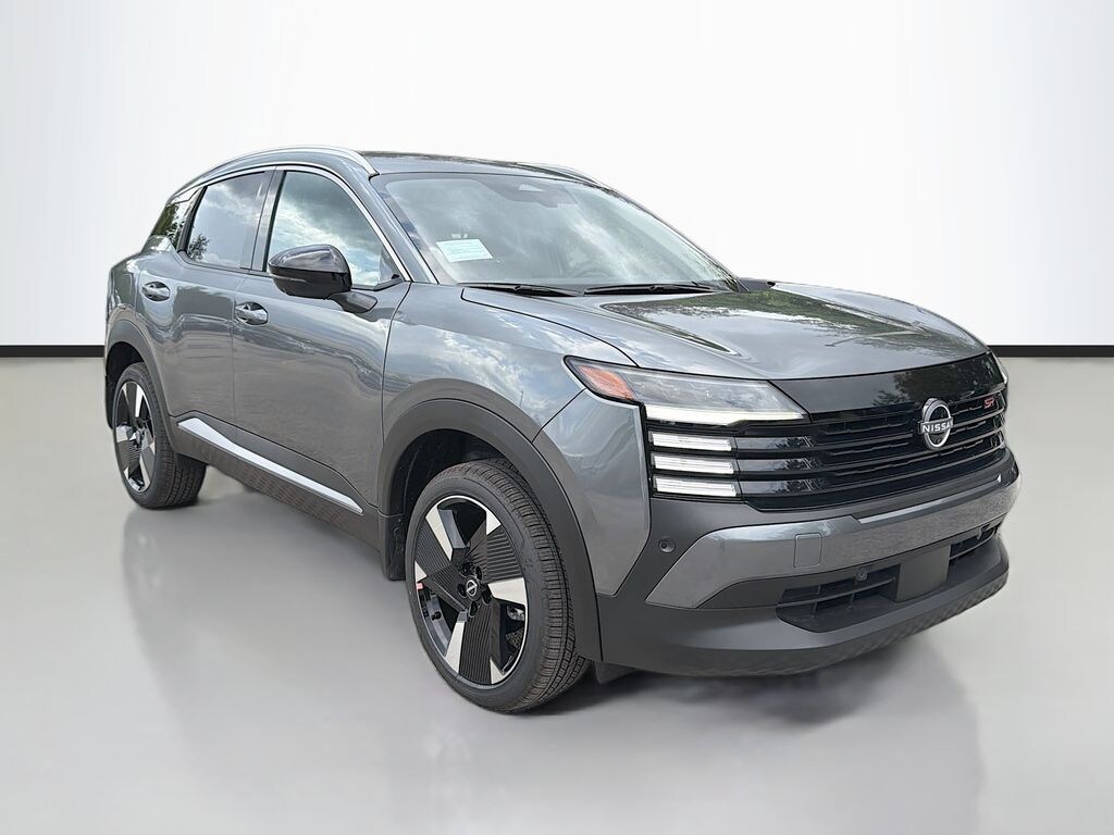 New 2026 Nissan Kicks SR SUV