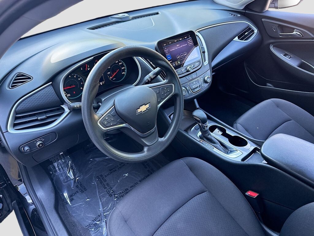 Used 2021 Chevrolet Malibu LS w/1LS Sedan