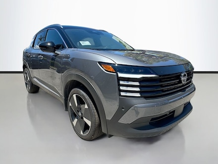 2025 Nissan Kicks SR SUV