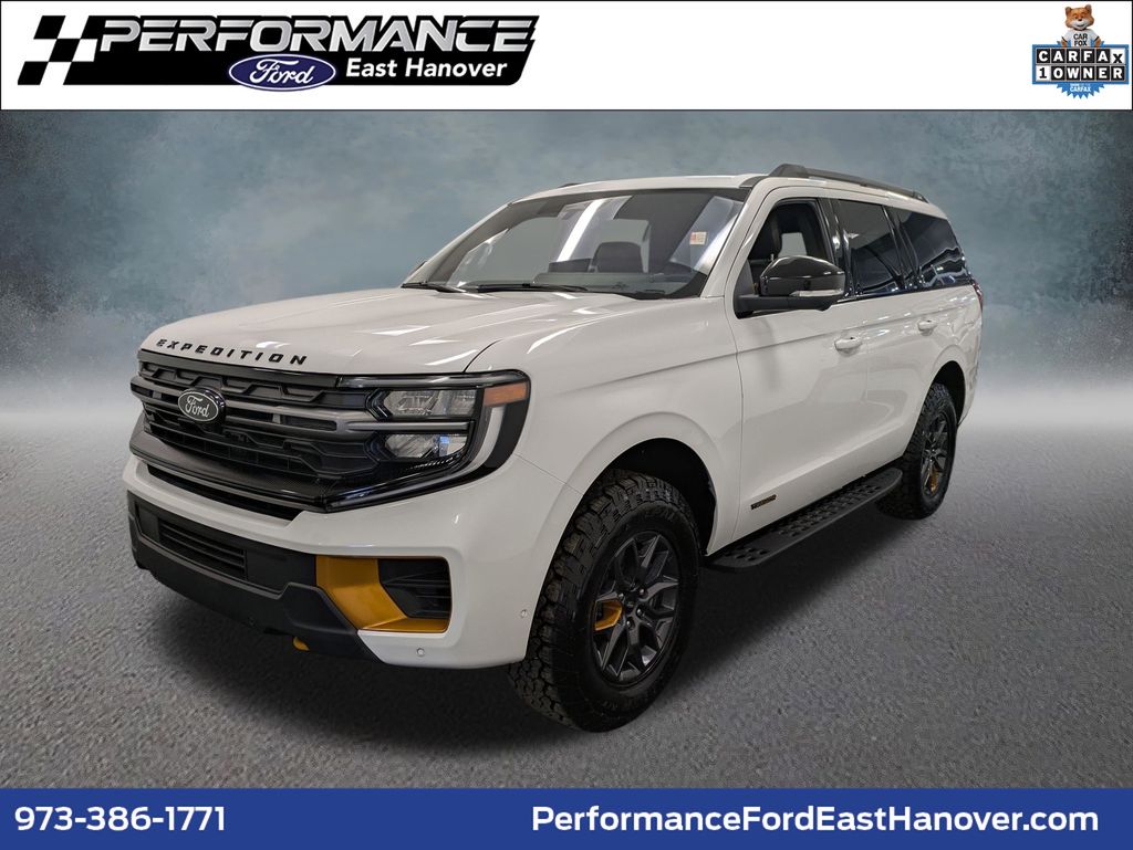 2025 Ford Expedition Tremor 4x4's photo