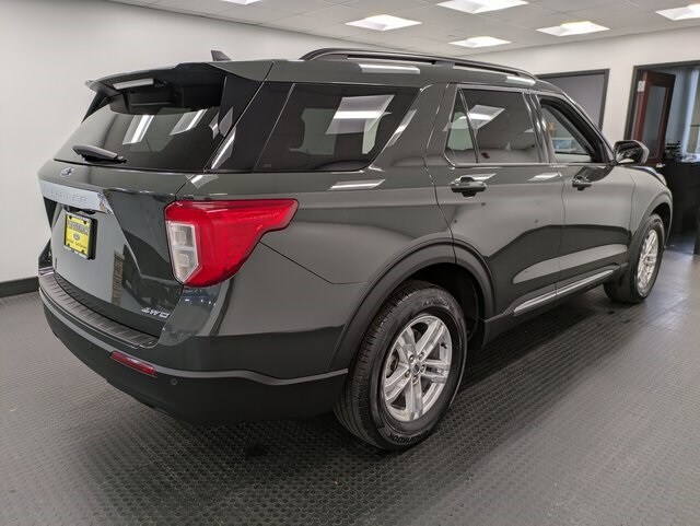 2022 Ford Explorer XLT photo 4