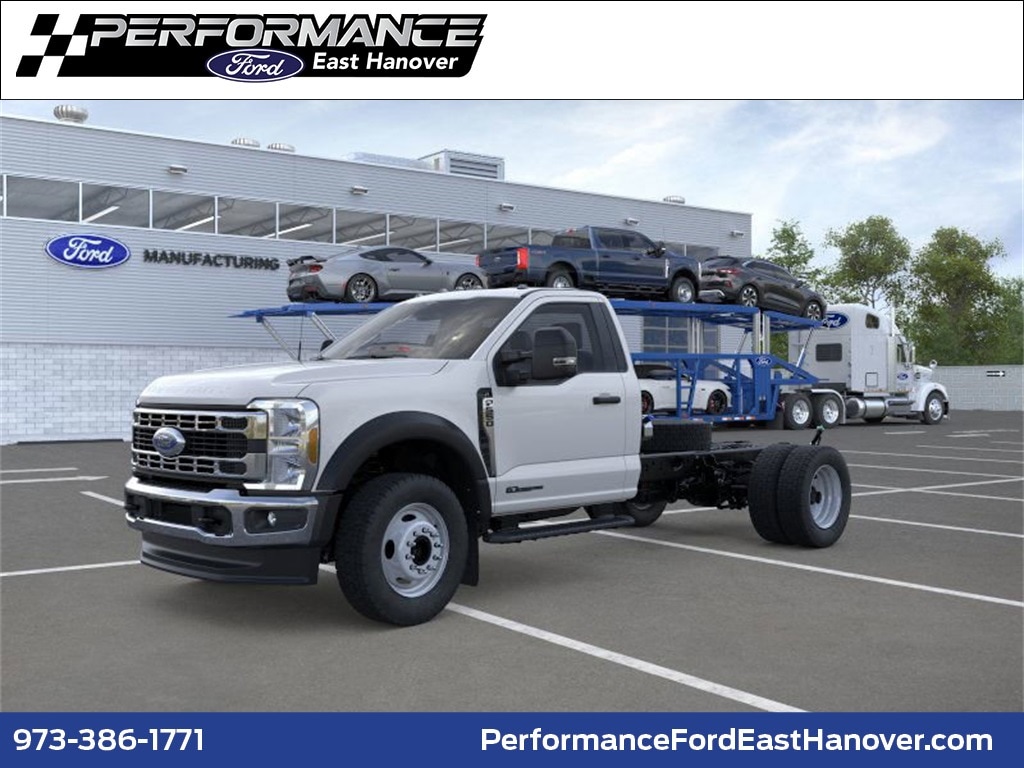 2026 Ford F-550 Super Duty Chassis Cab XL's photo