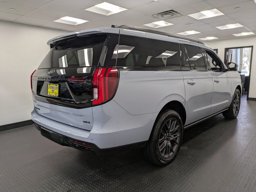 Used 2025 Ford Expedition Max Platinum SUV