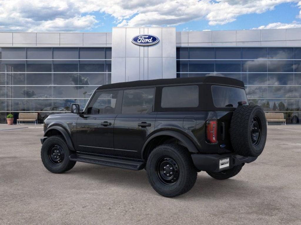 New 2026 Ford Bronco Outer Banks SUV