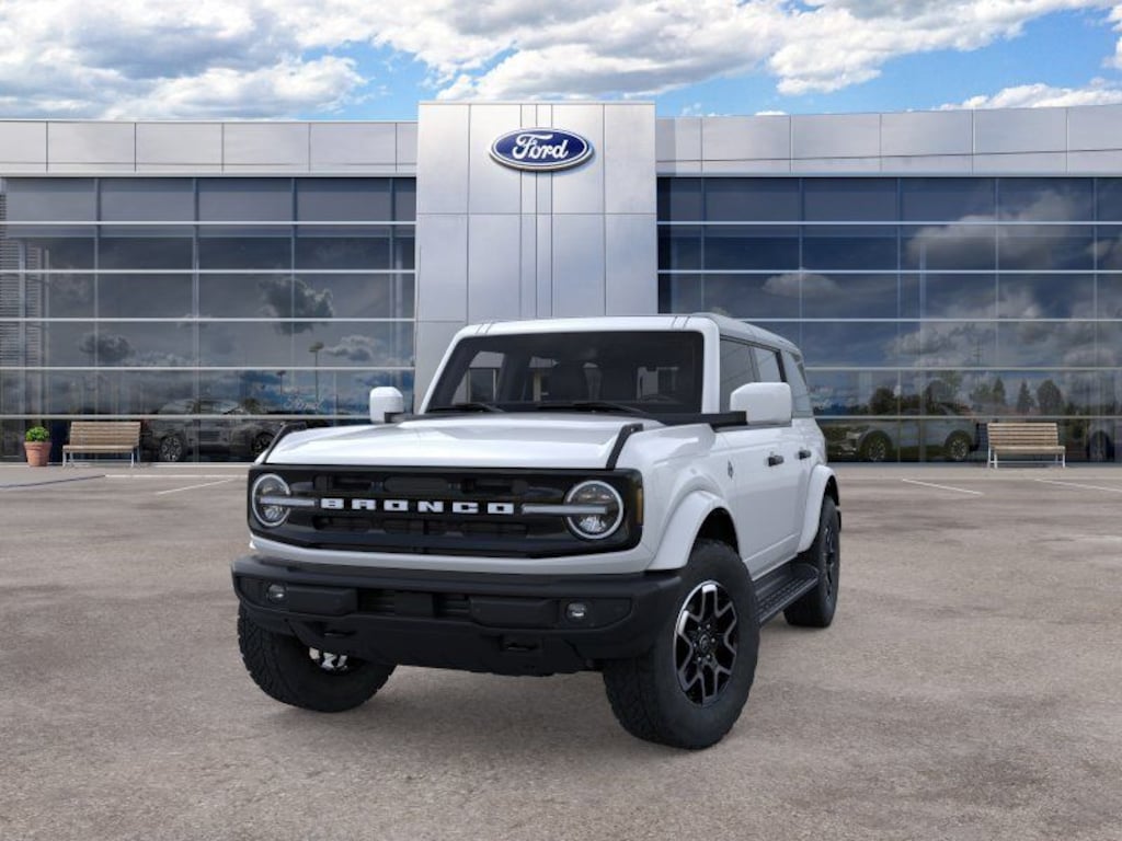 New 2026 Ford Bronco Outer Banks SUV