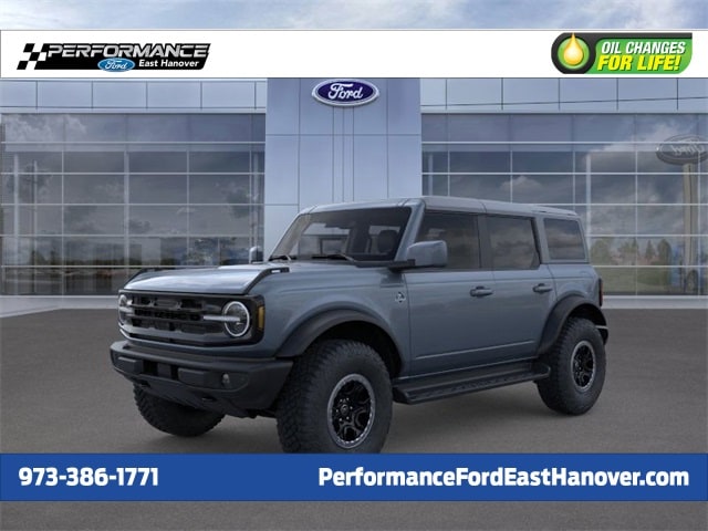 2025 Ford Bronco 4-Door Outer Banks's photo