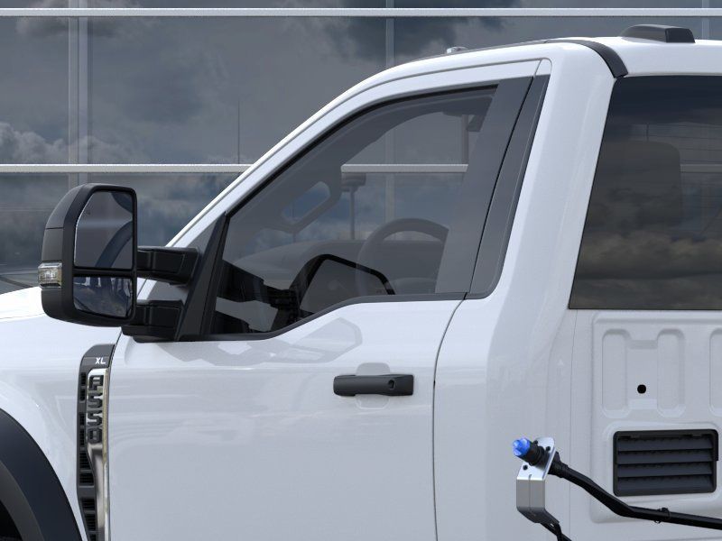 2026 Ford F-550 Super Duty Chassis Cab XL - Photo 21