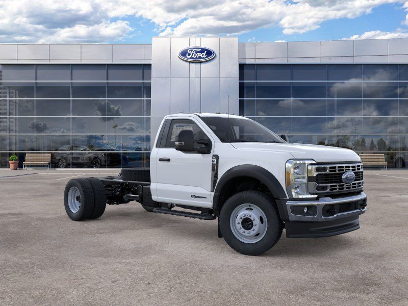 2026 Ford F-550 Super Duty Chassis Cab XL - Photo 7