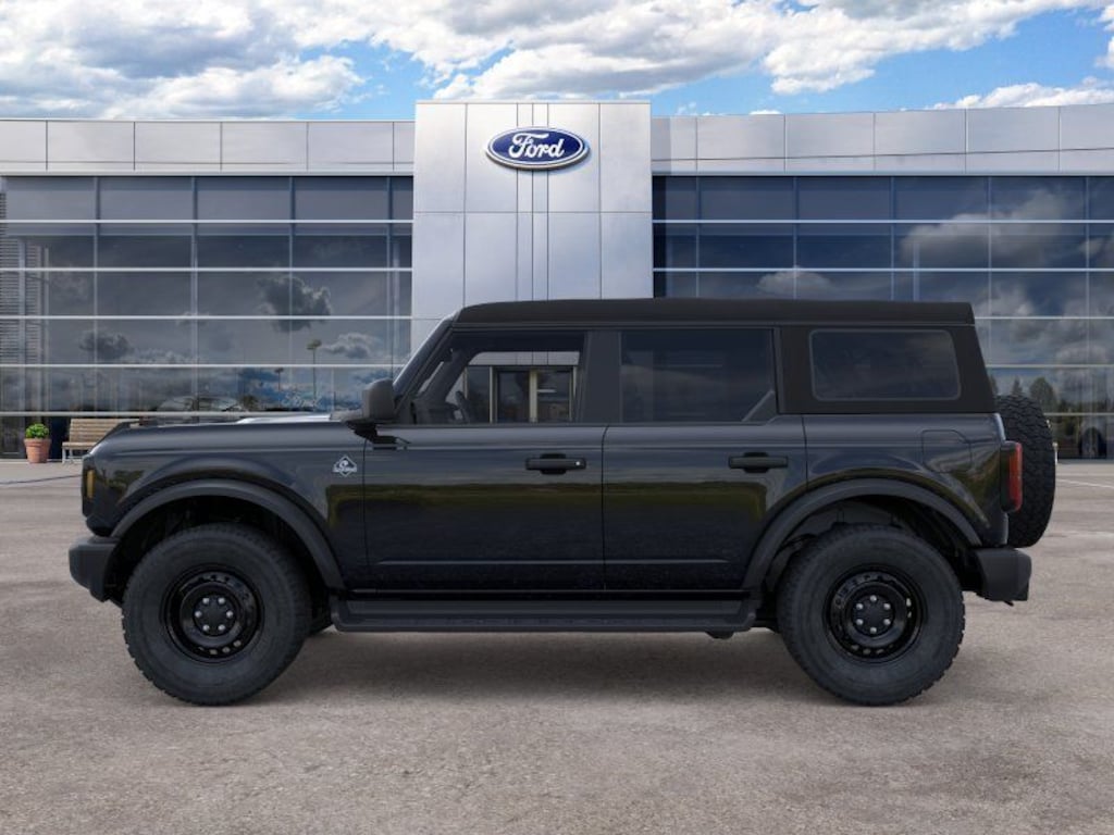 New 2026 Ford Bronco Outer Banks SUV