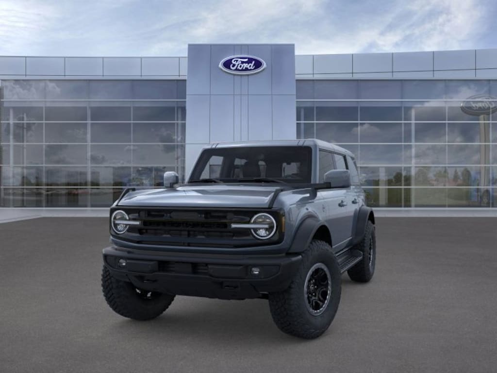 New 2025 Ford Bronco Outer Banks SUV