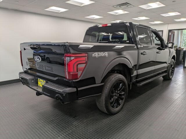 2024 Ford F-150 Lariat photo 2