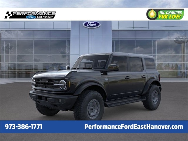 2025 Ford Bronco 4-Door Outer Banks's photo