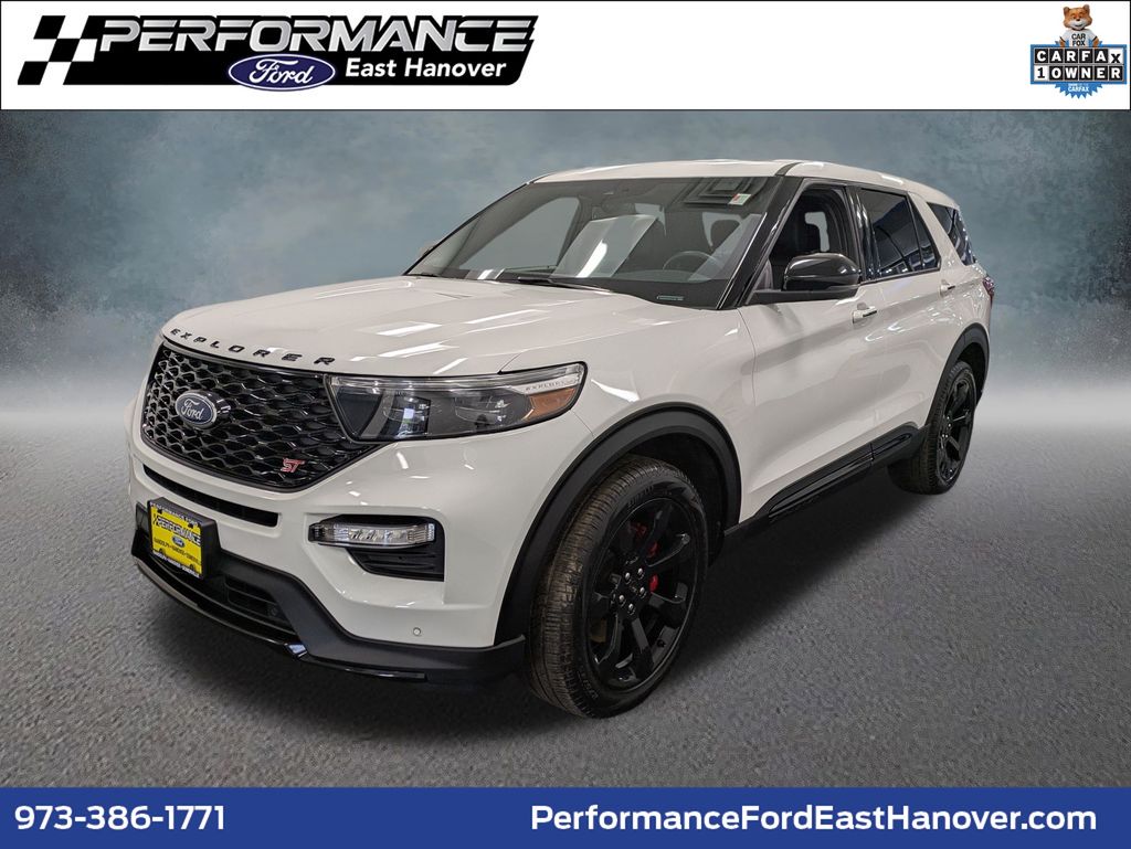 2022 Ford Explorer ST 4WD's photo