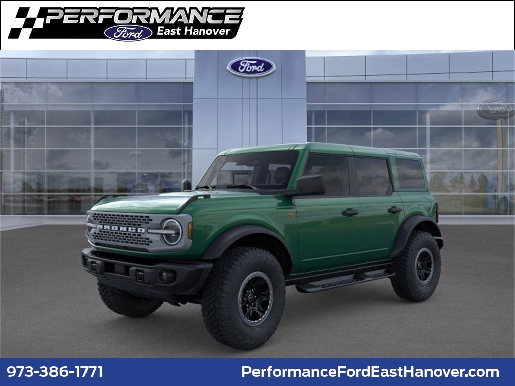 2025 Ford Bronco SUV 