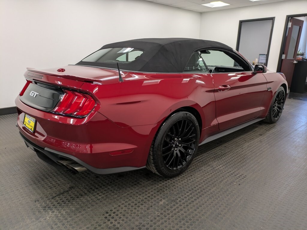 2019 Ford Mustang GT Premium Convertible photo 4