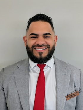 Staff member Josmar Nivar from ID_00878f537446