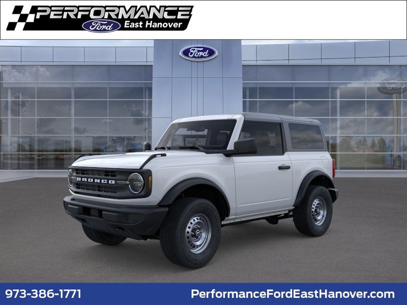 2026 Ford Bronco Base 4x4's photo