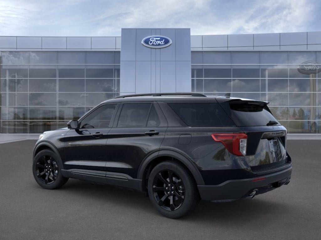 New 2024 Ford Explorer ST-Line SUV