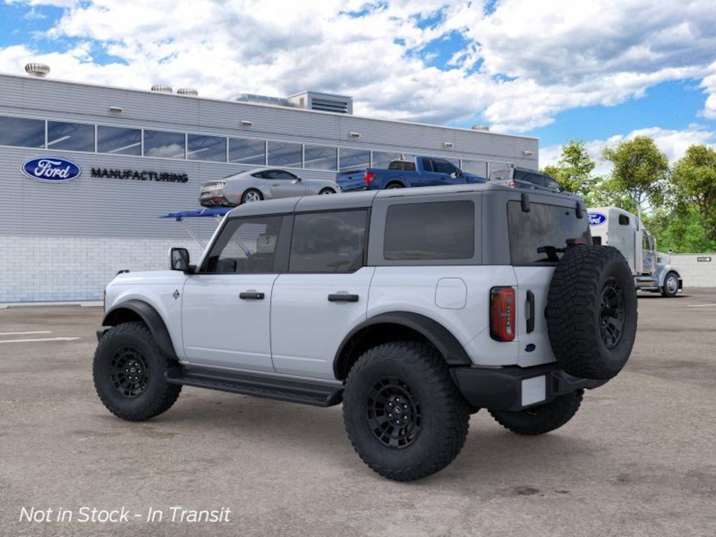 New 2026 Ford Bronco Outer Banks SUV