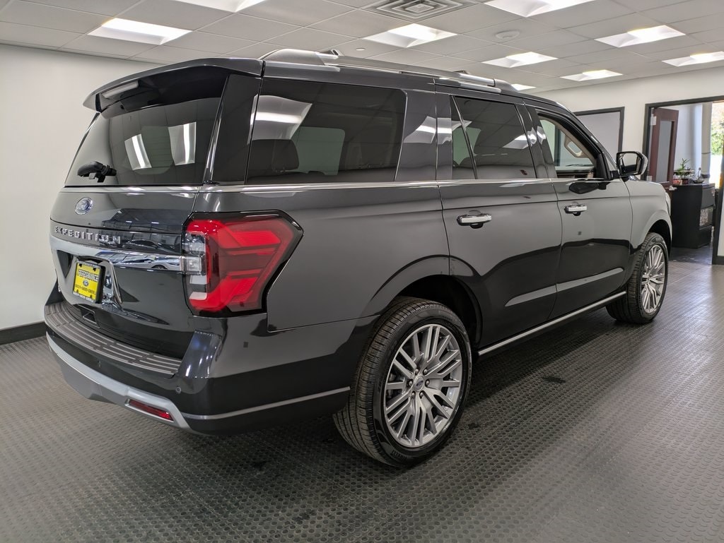 Used 2023 Ford Expedition Limited SUV