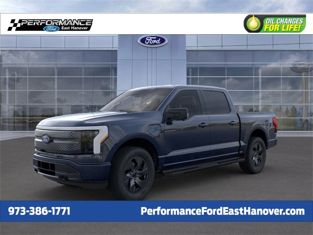 2025 Ford F-150 Lightning Flash's photo