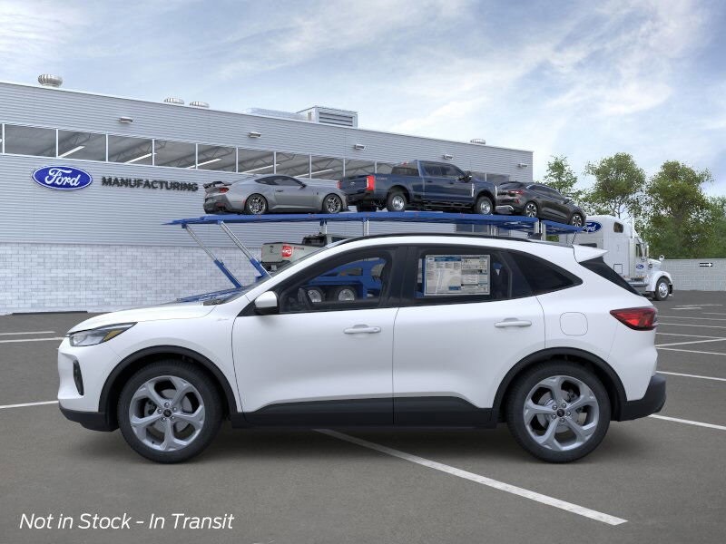 2026 Ford Escape Hybrid ST-Line Select photo 3