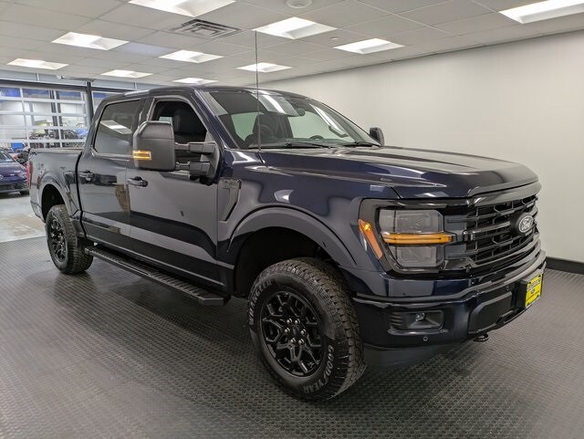 2025 Ford F-150 XLT photo 3