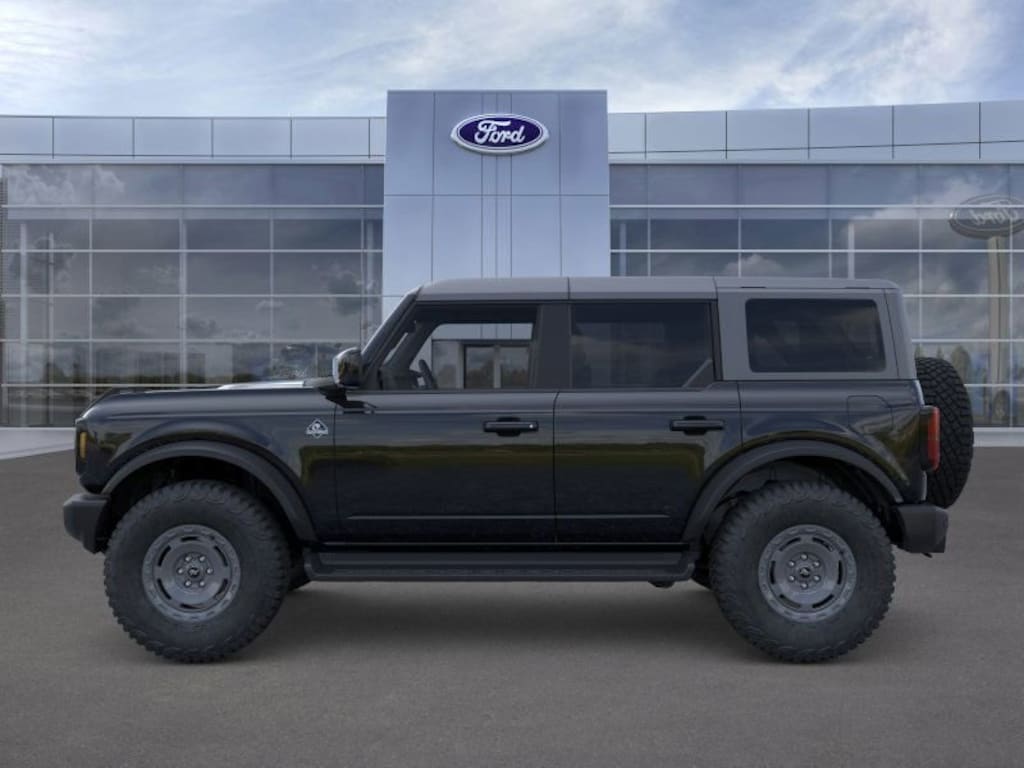 New 2025 Ford Bronco Outer Banks SUV