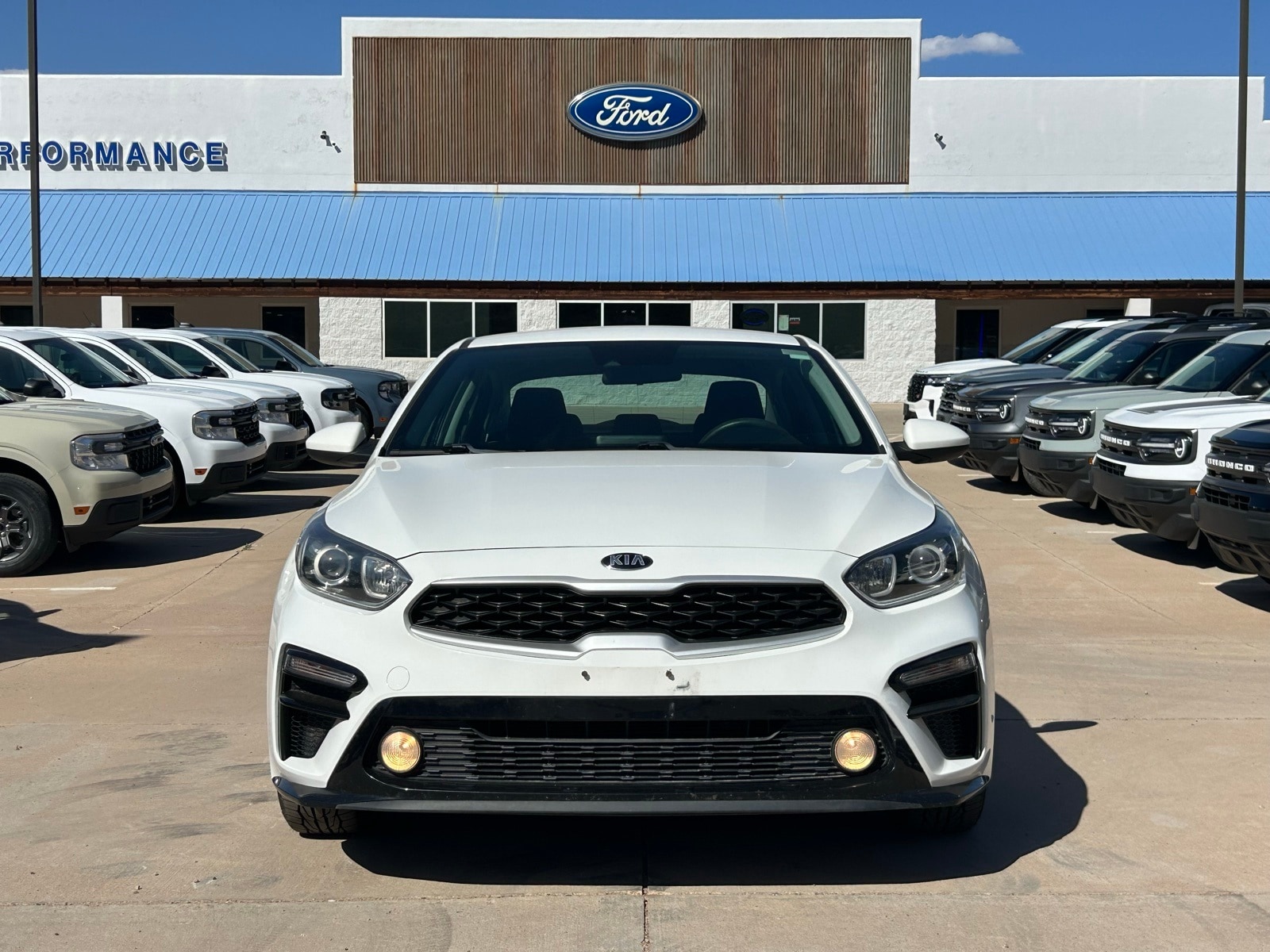 Used 2020 Kia FORTE LXS with VIN 3KPF24AD4LE198705 for sale in Moab, UT