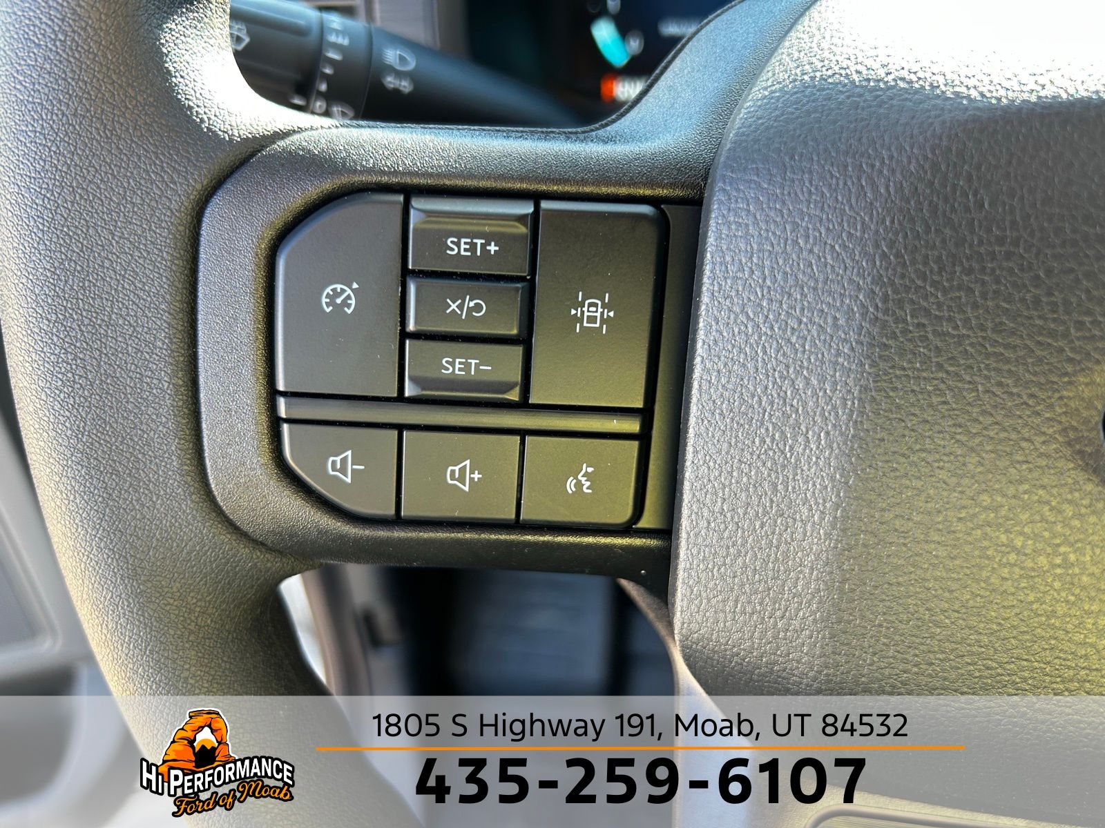 2025 Ford F-150 XL - Photo 25