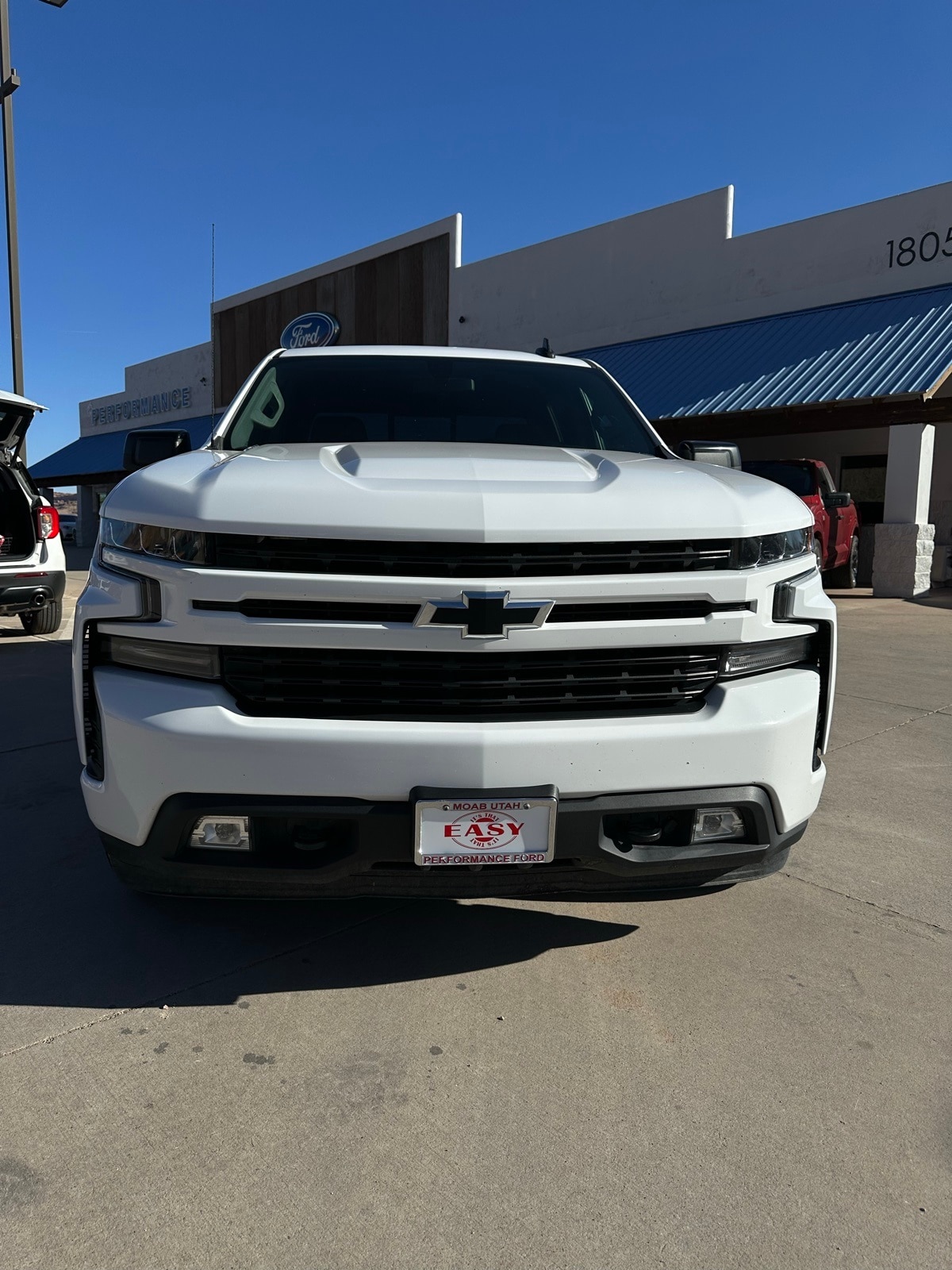 Used 2020 Chevrolet Silverado 1500 RST with VIN 3GCUYEETXLG399445 for sale in Moab, UT