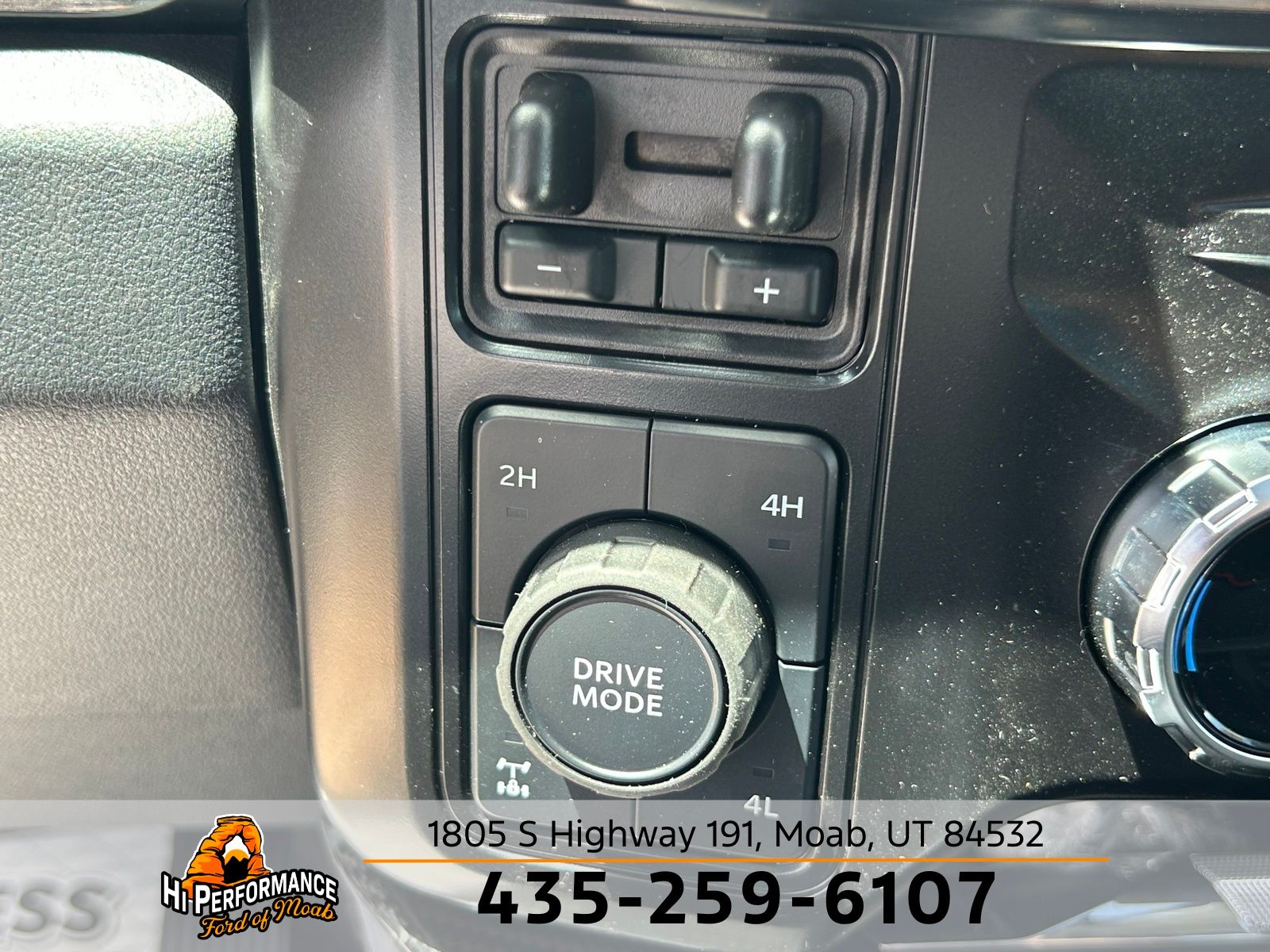 2025 Ford F-250 Super Duty Lariat - Photo 32