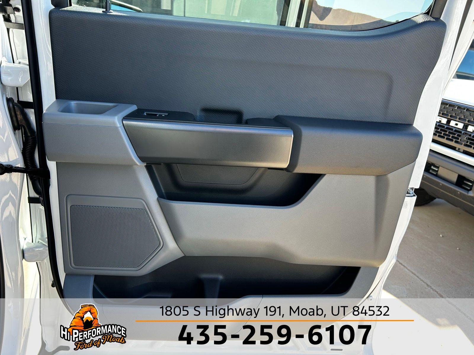 2025 Ford F-150 XL - Photo 40