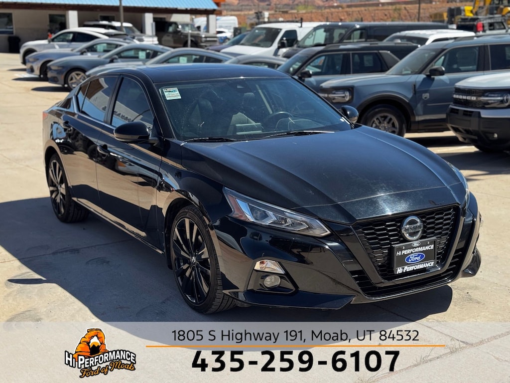 2022 Nissan Altima 2.5 SR photo 3