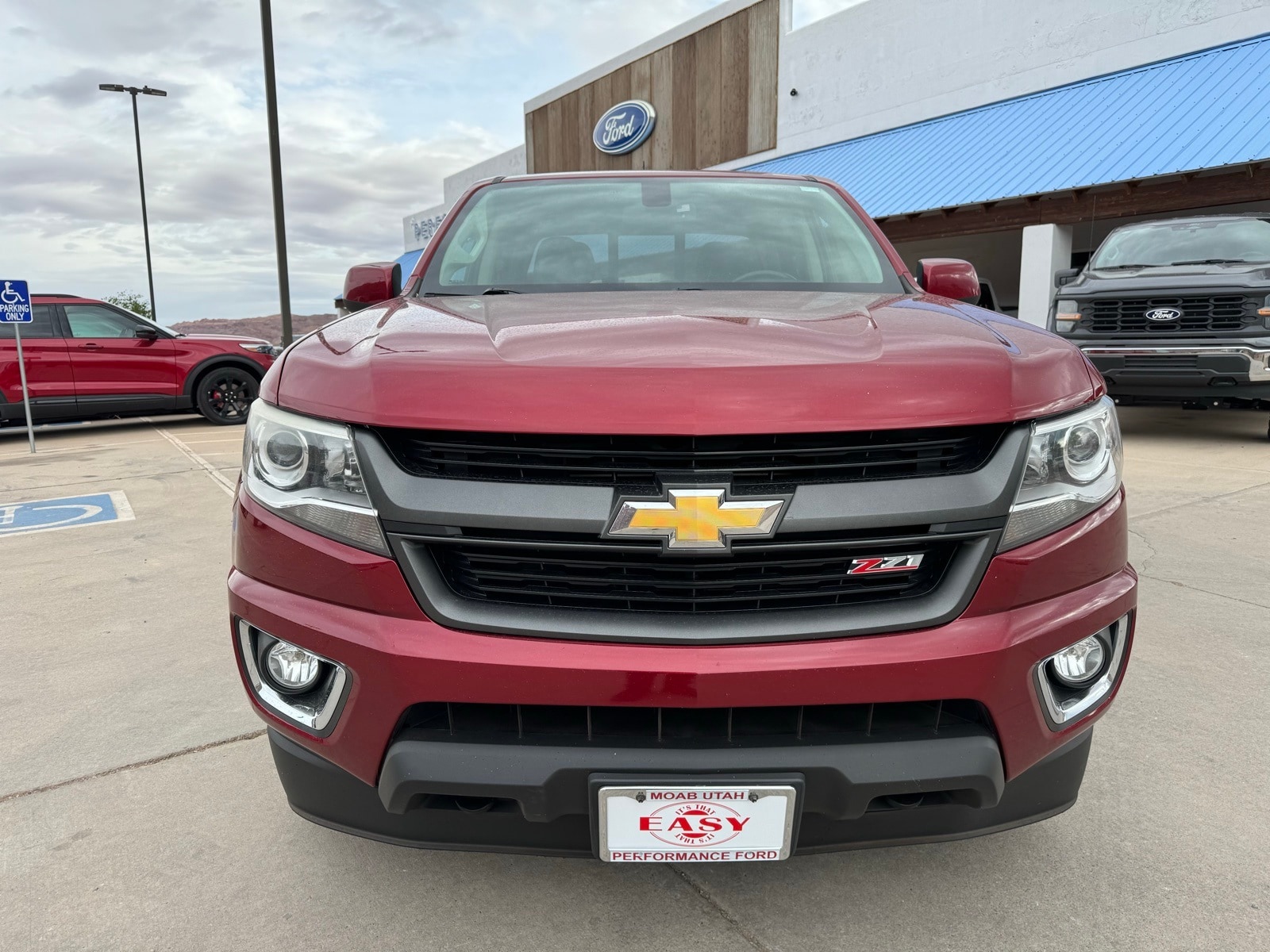 Used 2020 Chevrolet Colorado Z71 with VIN 1GCGTDEN9L1127202 for sale in Moab, UT