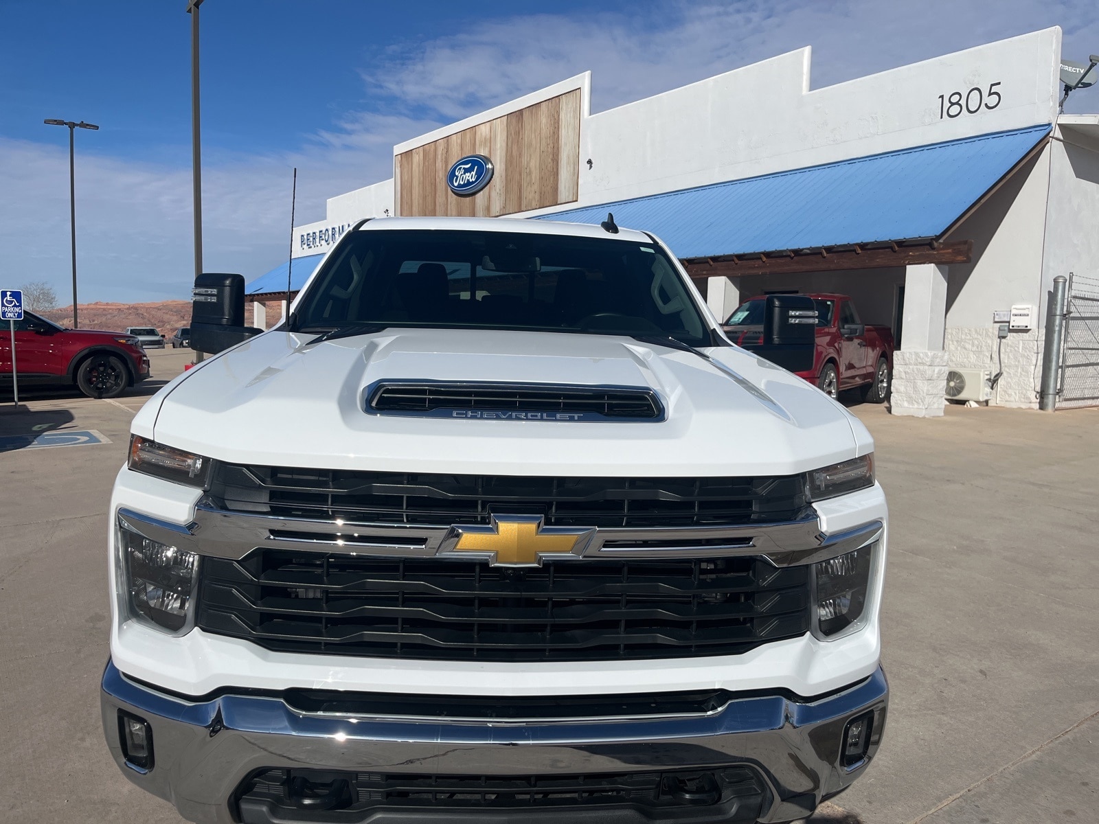 Used 2024 Chevrolet Silverado 2500HD LT with VIN 1GC4YNEY2RF126988 for sale in Moab, UT