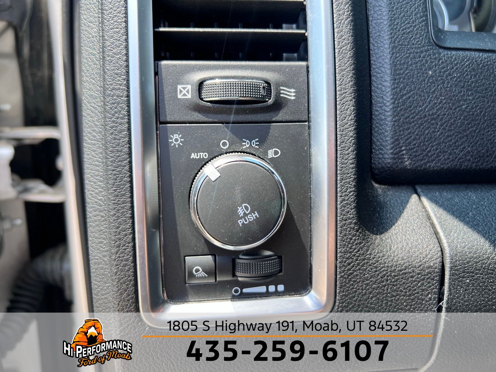 2015 RAM Ram 1500 Pickup Laramie Longhorn - Photo 21