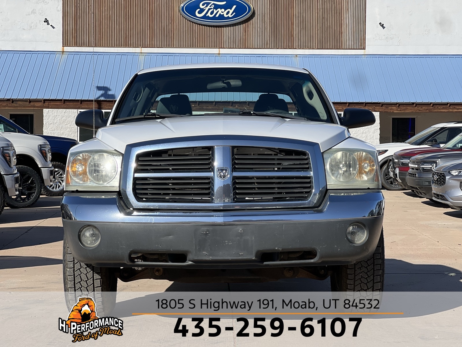 Used 2005 Dodge Dakota SLT with VIN 1D7HW42N75S146690 for sale in Moab, UT