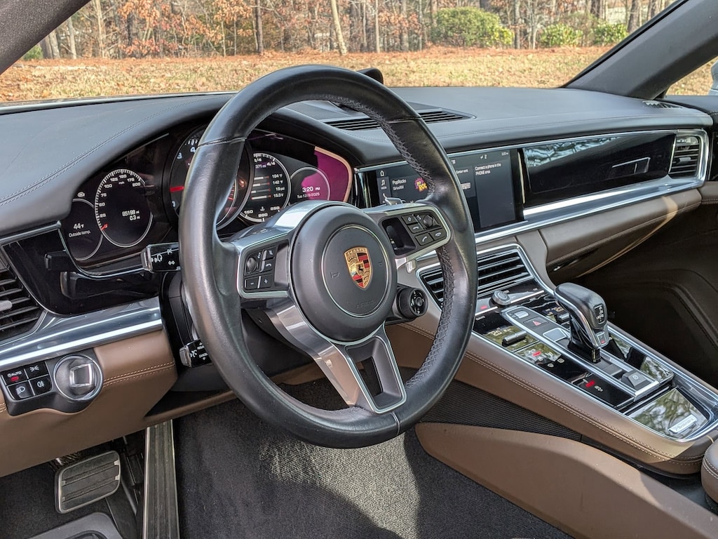 Certified 2017 Porsche Panamera 4S Hatchback