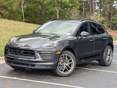 2026 Porsche Macan SUV