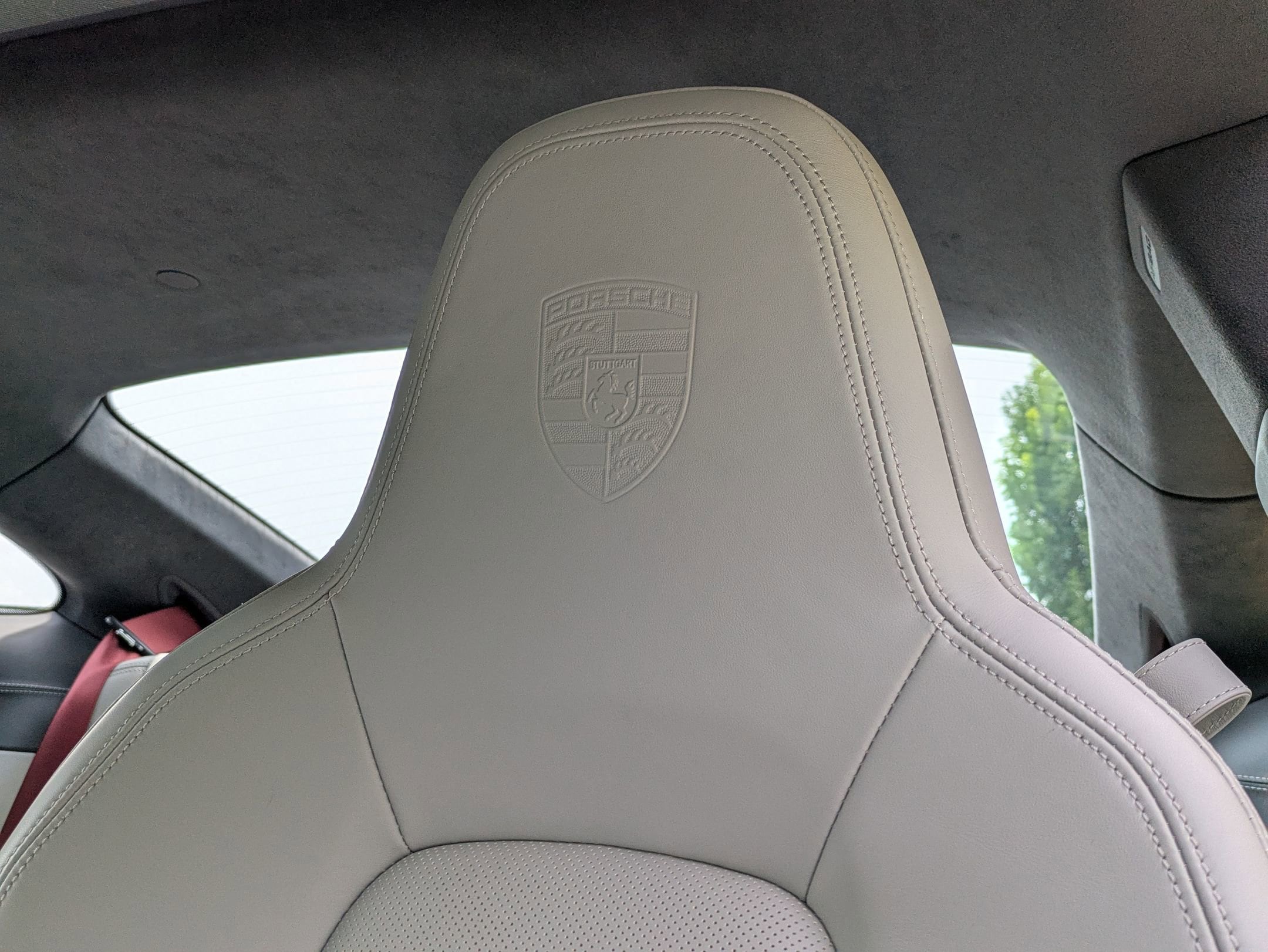 2024 Porsche 911 Carrera 4S photo 5