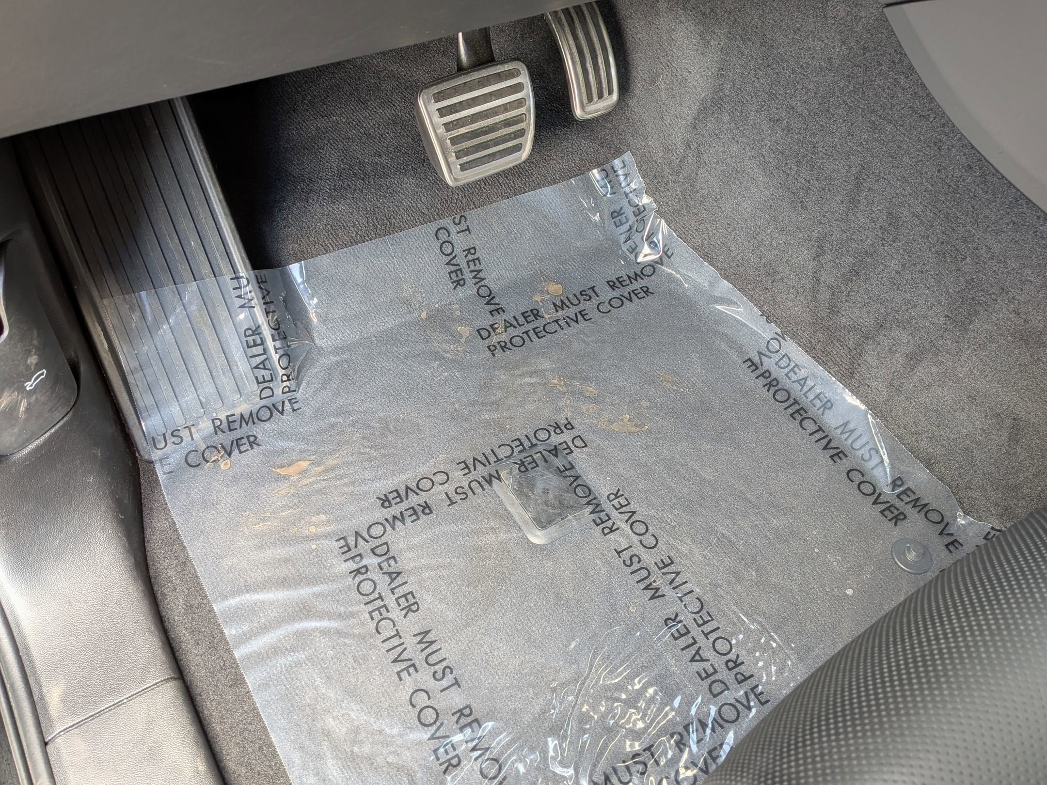 2025 Porsche Cayenne E-Hybrid photo 6