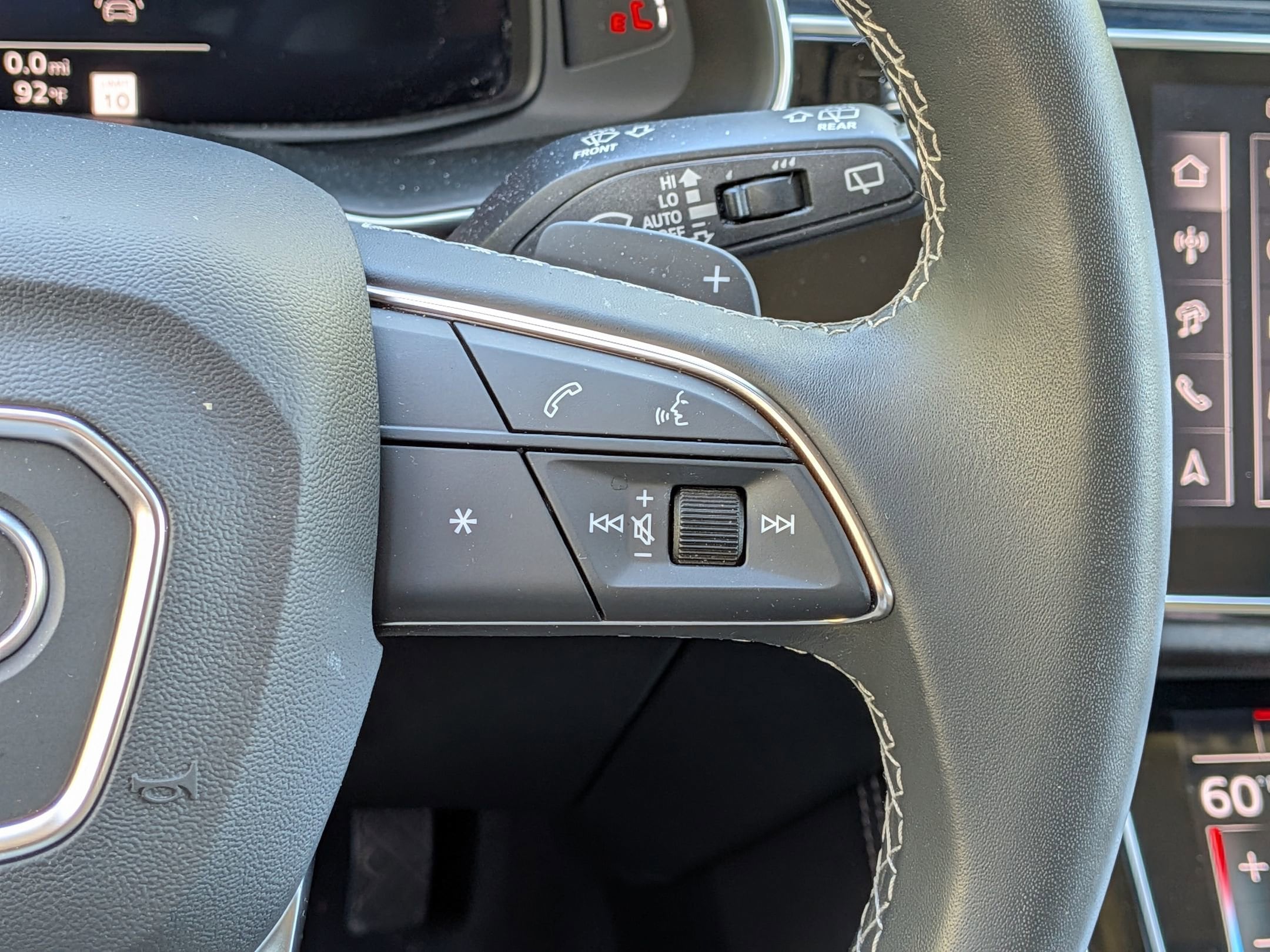 2025 Audi Q7 Prestige photo 3