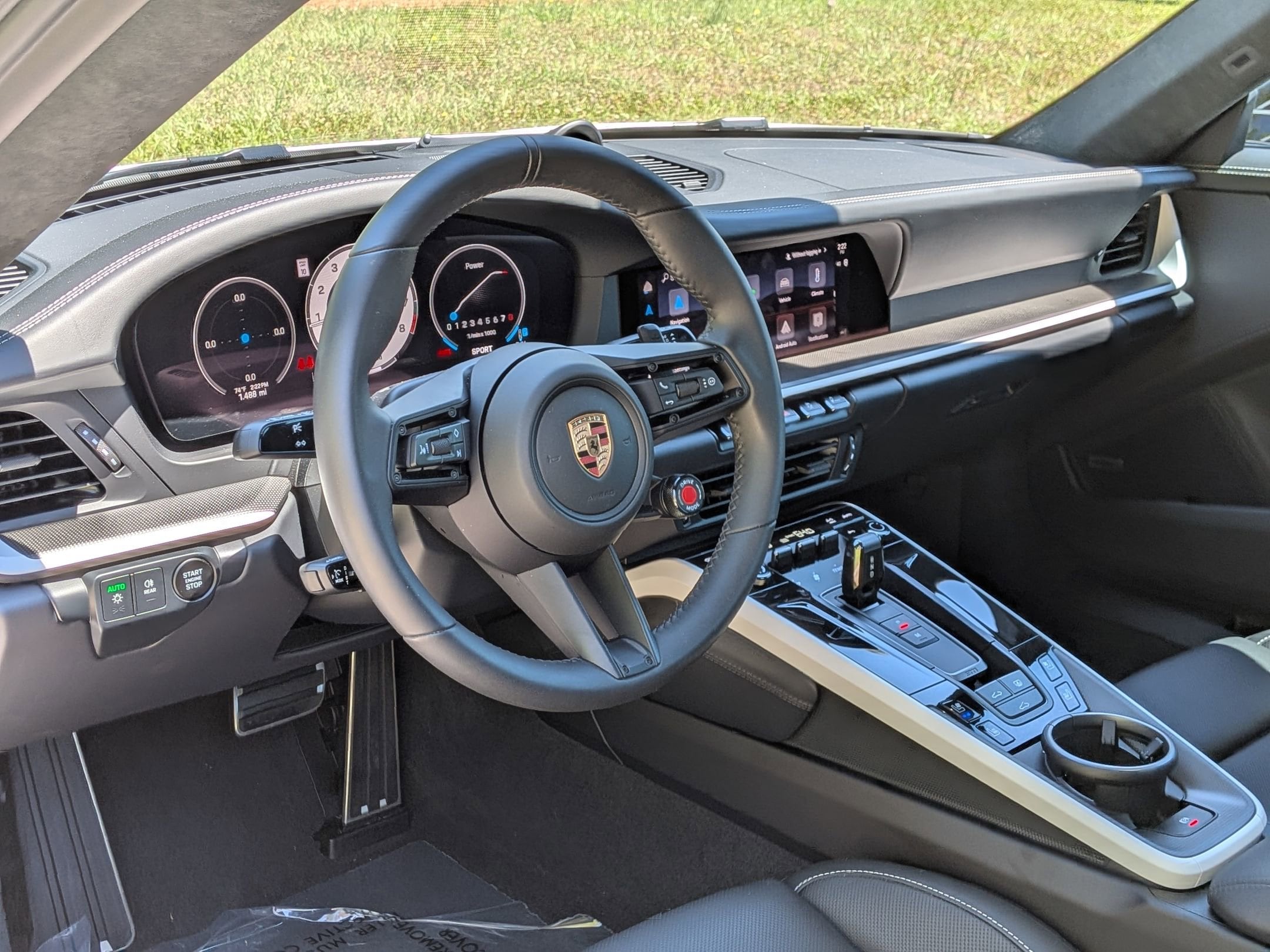 2026 Porsche 911 Carrera GTS photo 2